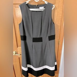 Calvin Klein Fully Lined Structured Color Block Dress Size 16W